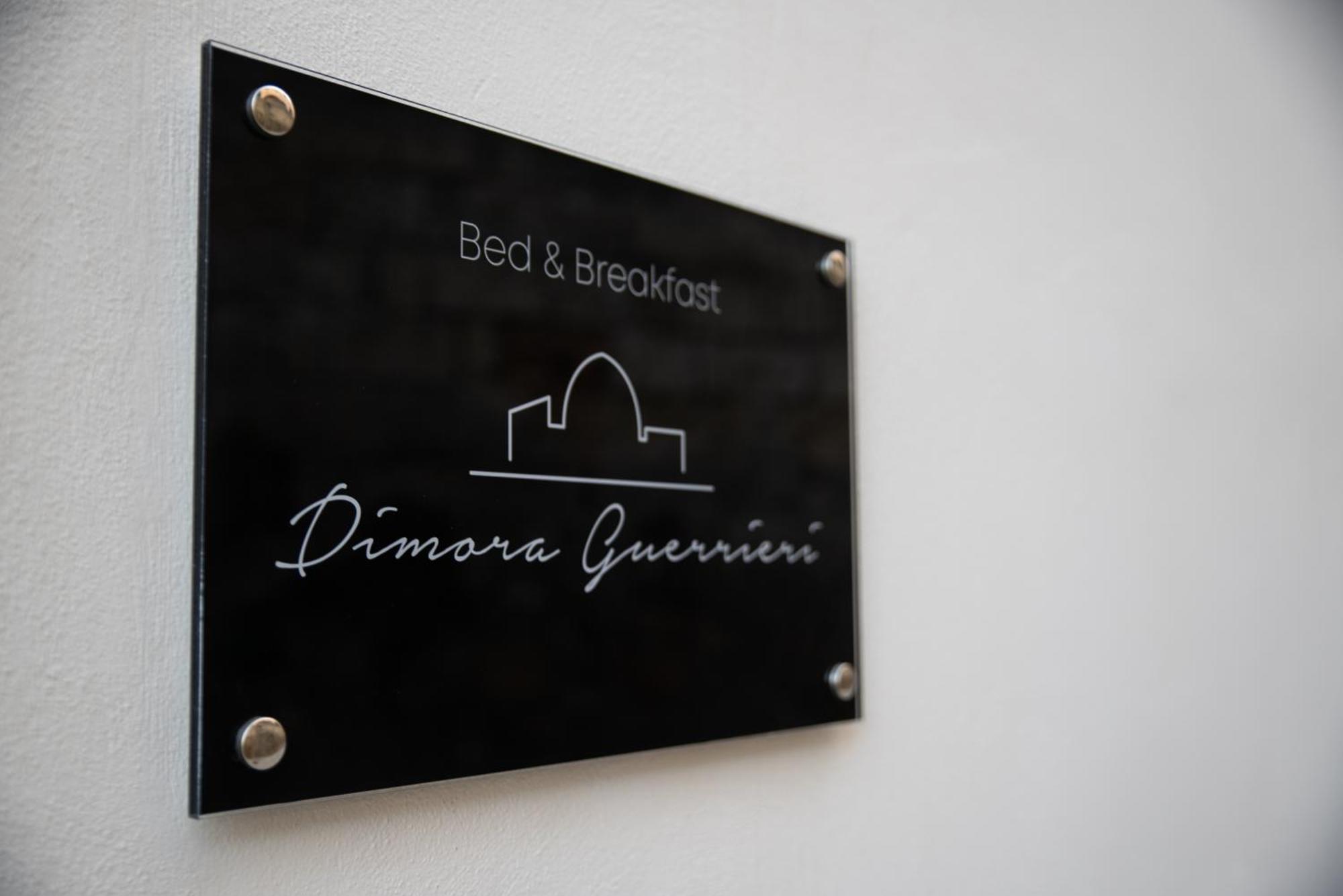 Camera Doppia Letti Singoli Senza Finestra Dimora Guerrieri Apartment Brindisi Bagian luar foto